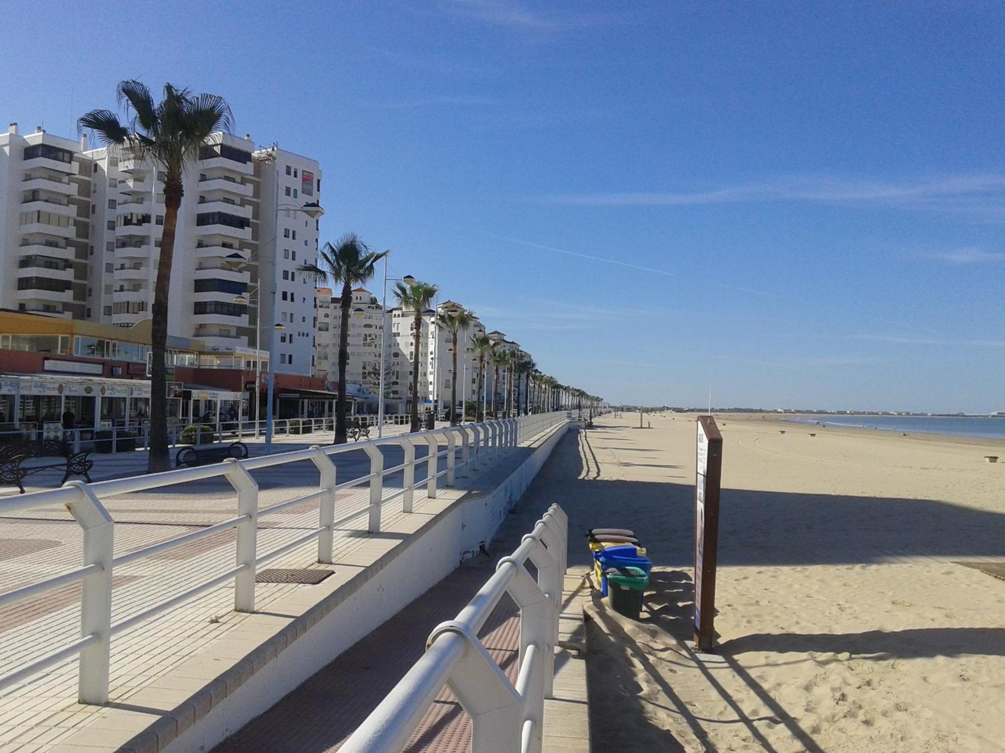 Apartamento Primera Linea De Playa Valdelagrana El Puerto de Santa Maria Exterior foto